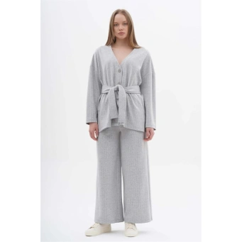 أطقم نسائية